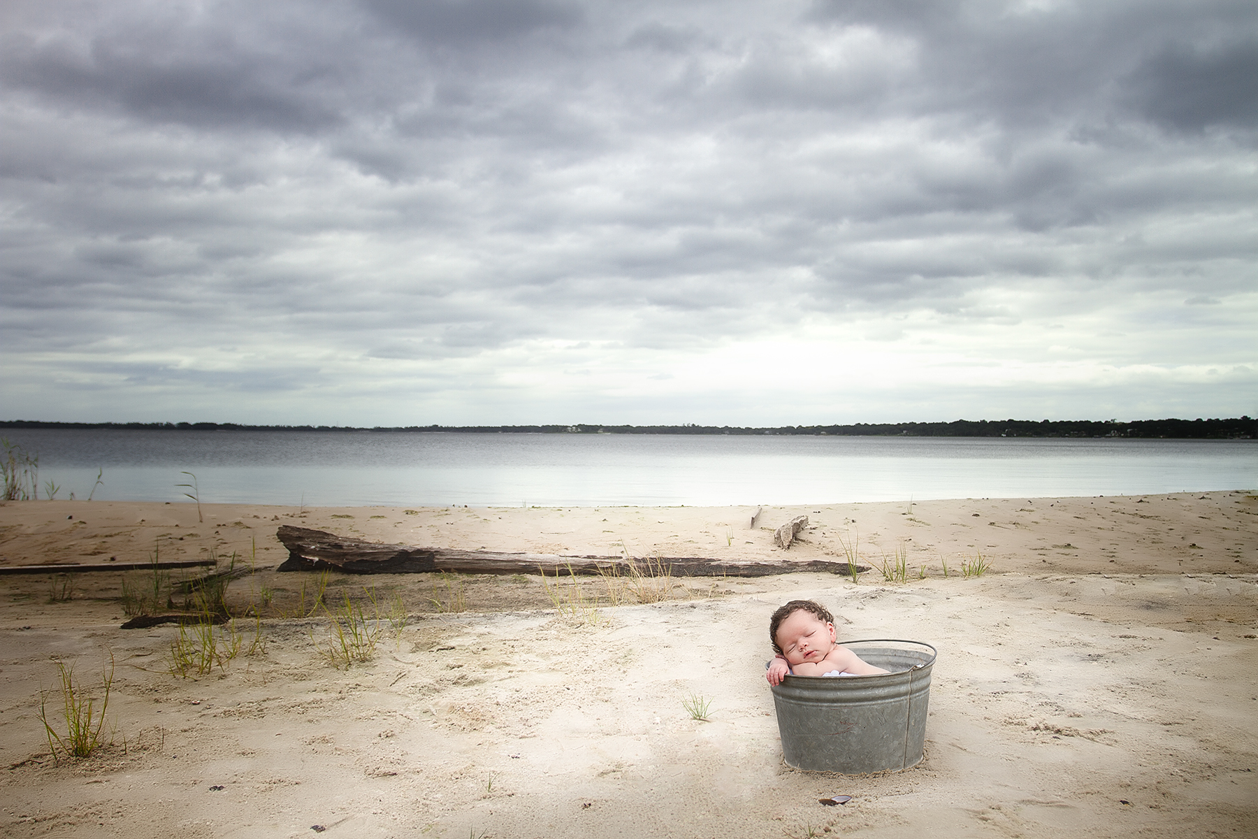 outdoor newborn photographysharp test